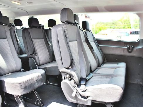 Used 2020 Ford Transit 350 XLT image 38