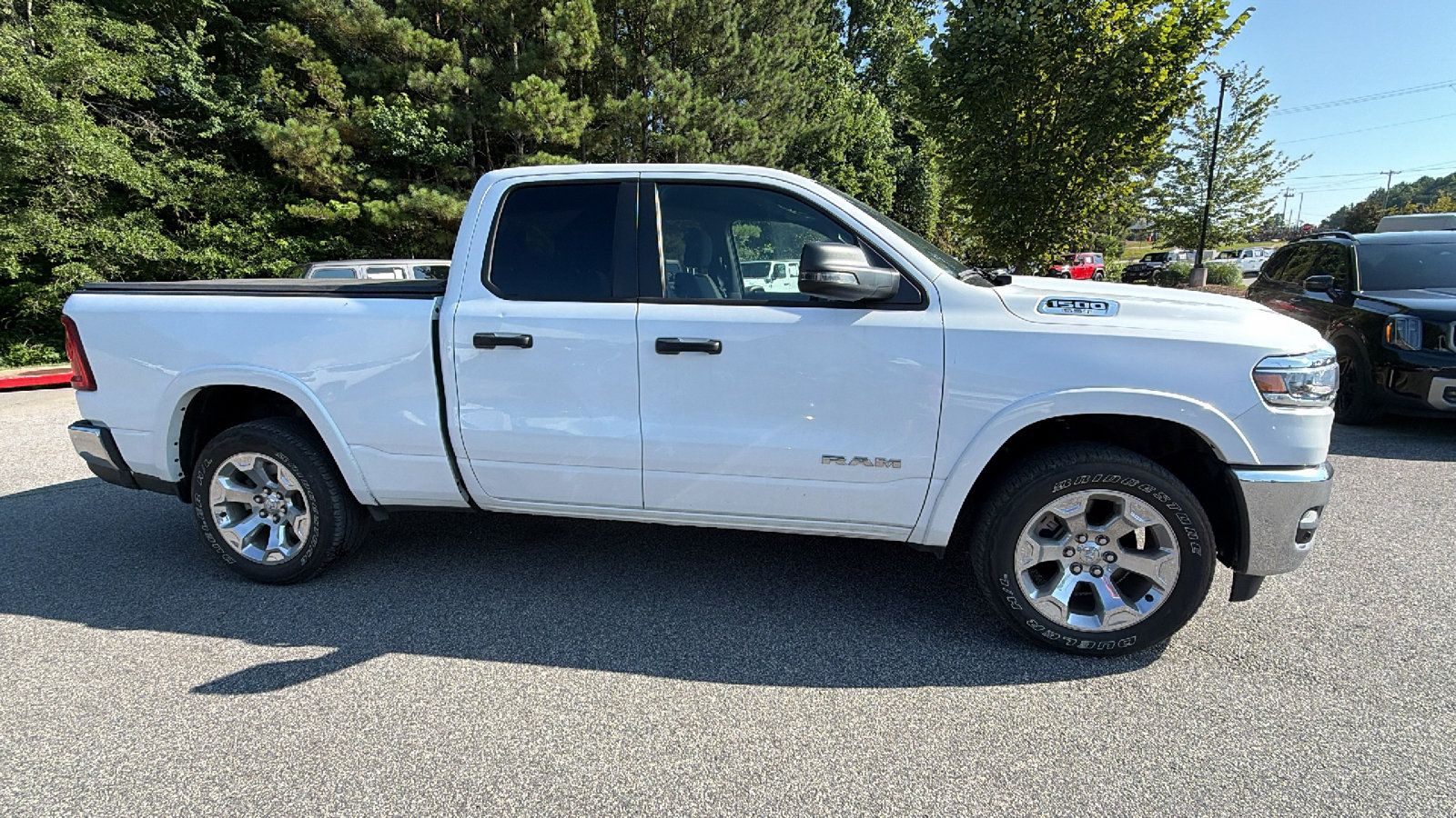 Used 2025 RAM 1500 Big Horn AWD/4WD image 7