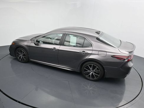 Used 2024 Toyota Camry SE AWD/4WD image 25