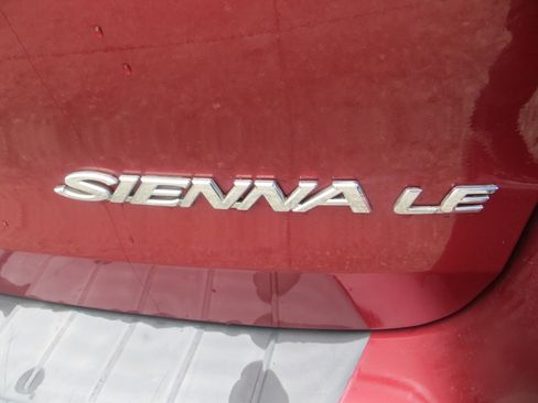 Used 2007 Toyota Sienna LE image 6