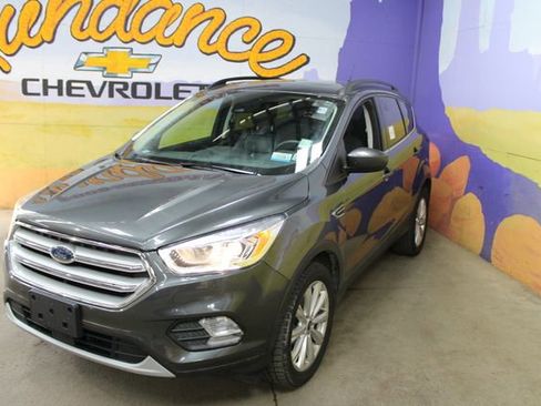 Used 2019 Ford Escape SEL AWD/4WD image 4