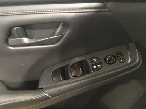 Used 2024 Nissan Sentra S FWD image 27