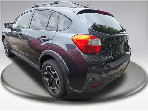 Used 2015 Subaru Crosstrek 2.0i Premium AWD/4WD image 10