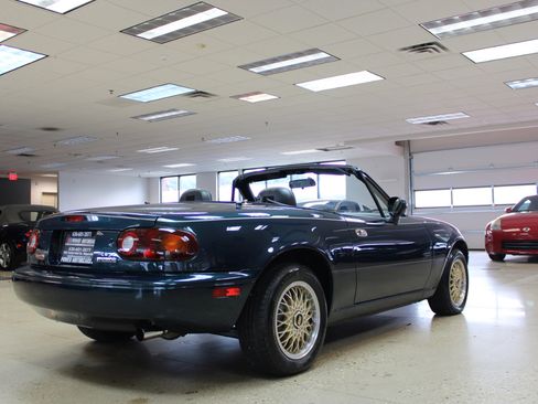 Used 1996 MAZDA MX-5 Miata image 5