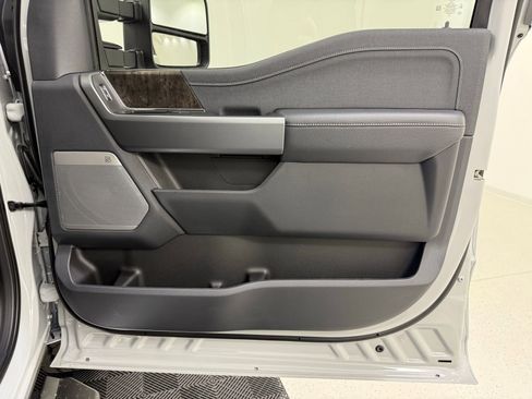 New 2026 Ford F250 Lariat w/ FX4 Off-Road Package image 33
