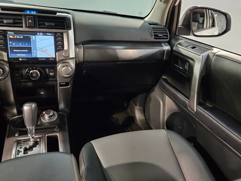 Used 2021 Toyota 4Runner SR5 Premium w/ Moonroof Package image 11