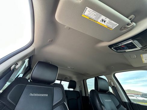 Used 2023 RAM 3500 Laramie image 28