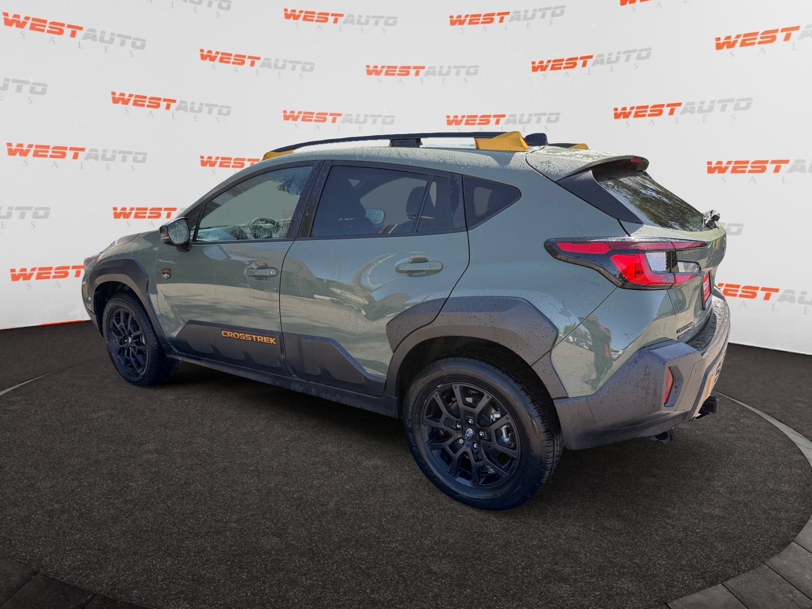 Used 2024 Subaru Crosstrek 2.5i Wilderness w/ Crosstrek Mirror Package AWD/4WD image 3