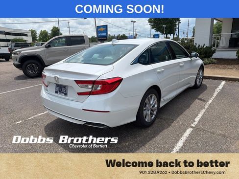 Used 2018 Honda Accord LX image 5