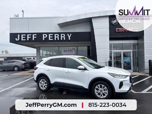 Used 2023 Ford Escape Active w/ Tech Pack #2 AWD/4WD image 1