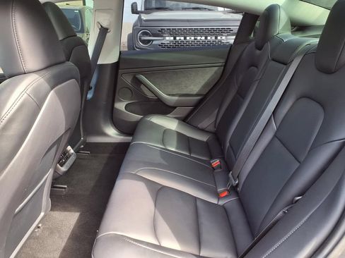 Used 2023 Tesla Model 3 Standard Range RWD image 14