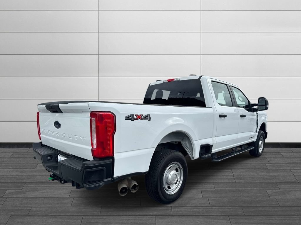 Used 2026 Ford F250 XL AWD/4WD image 3