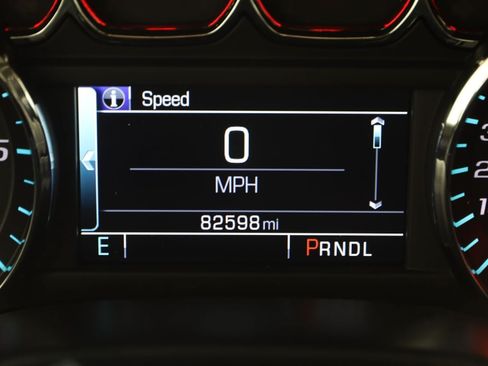 Used 2019 Chevrolet Silverado 1500 LT w/ All Star Edition AWD/4WD image 31