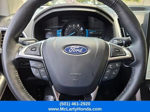 Used 2024 Ford Edge SEL AWD/4WD image 30