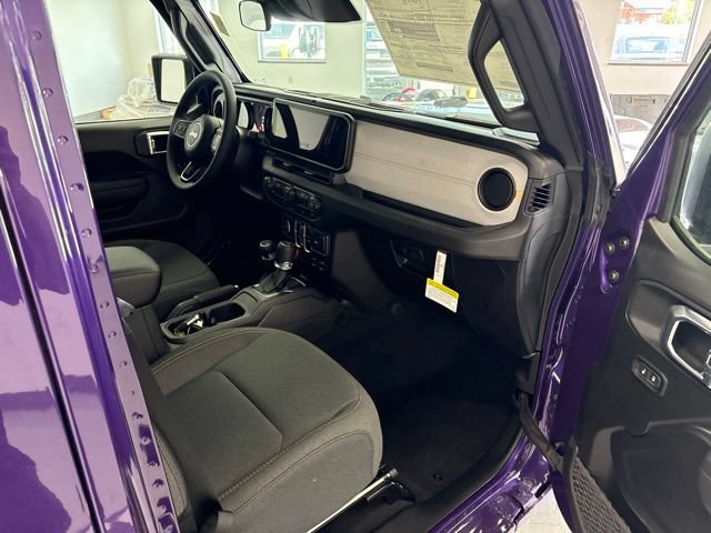 New 2026 Jeep Gladiator Sport AWD/4WD image 16