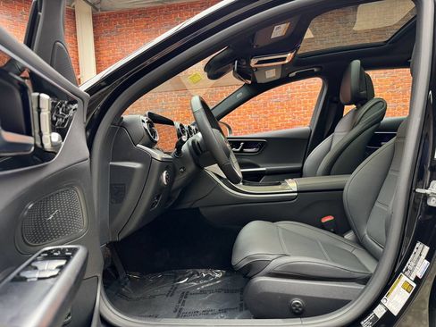 Used 2026 Mercedes-Benz C 300 4MATIC Sedan image 19