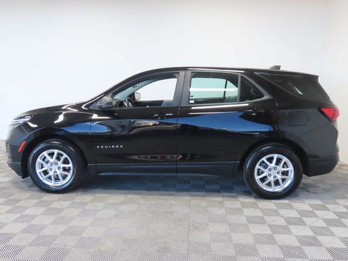 Used 2024 Chevrolet Equinox LS FWD image 5