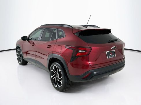 Used 2024 Chevrolet Trax RS w/ Sunroof Package FWD image 6