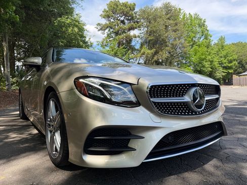 Used 2018 Mercedes-Benz E 400 Coupe image 12
