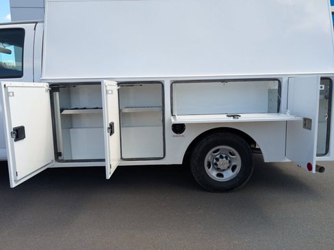 New 2024 Chevrolet Express 3500 1WT w/ Power Convenience Package image 15