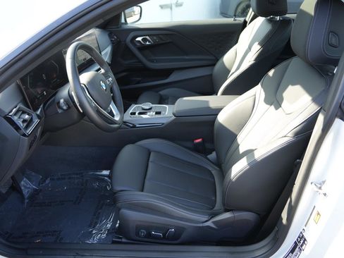 Used 2024 BMW 230i xDrive Coupe image 10