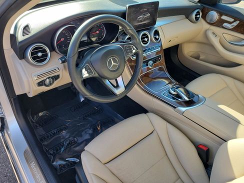 Used 2017 Mercedes-Benz C 300 Sedan image 21