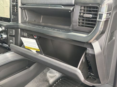 New 2025 Ford F250 Lariat w/ Lariat Ultimate Package image 56