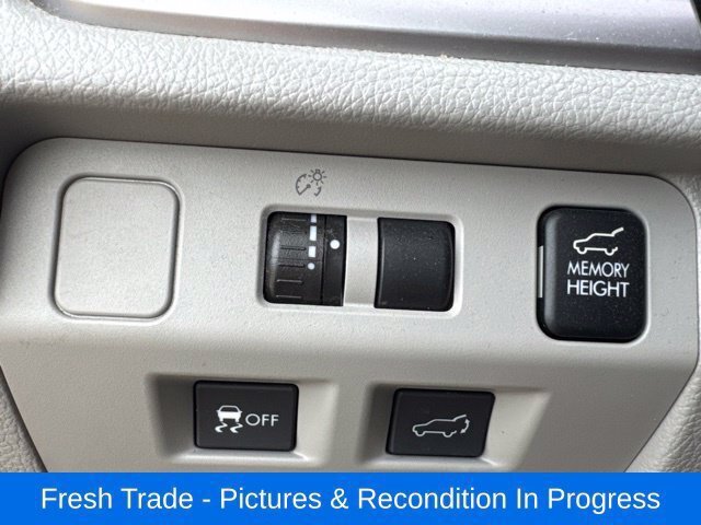 Used 2014 Subaru Forester 2.5i Limited w/ Popular Package #2 AWD/4WD image 19