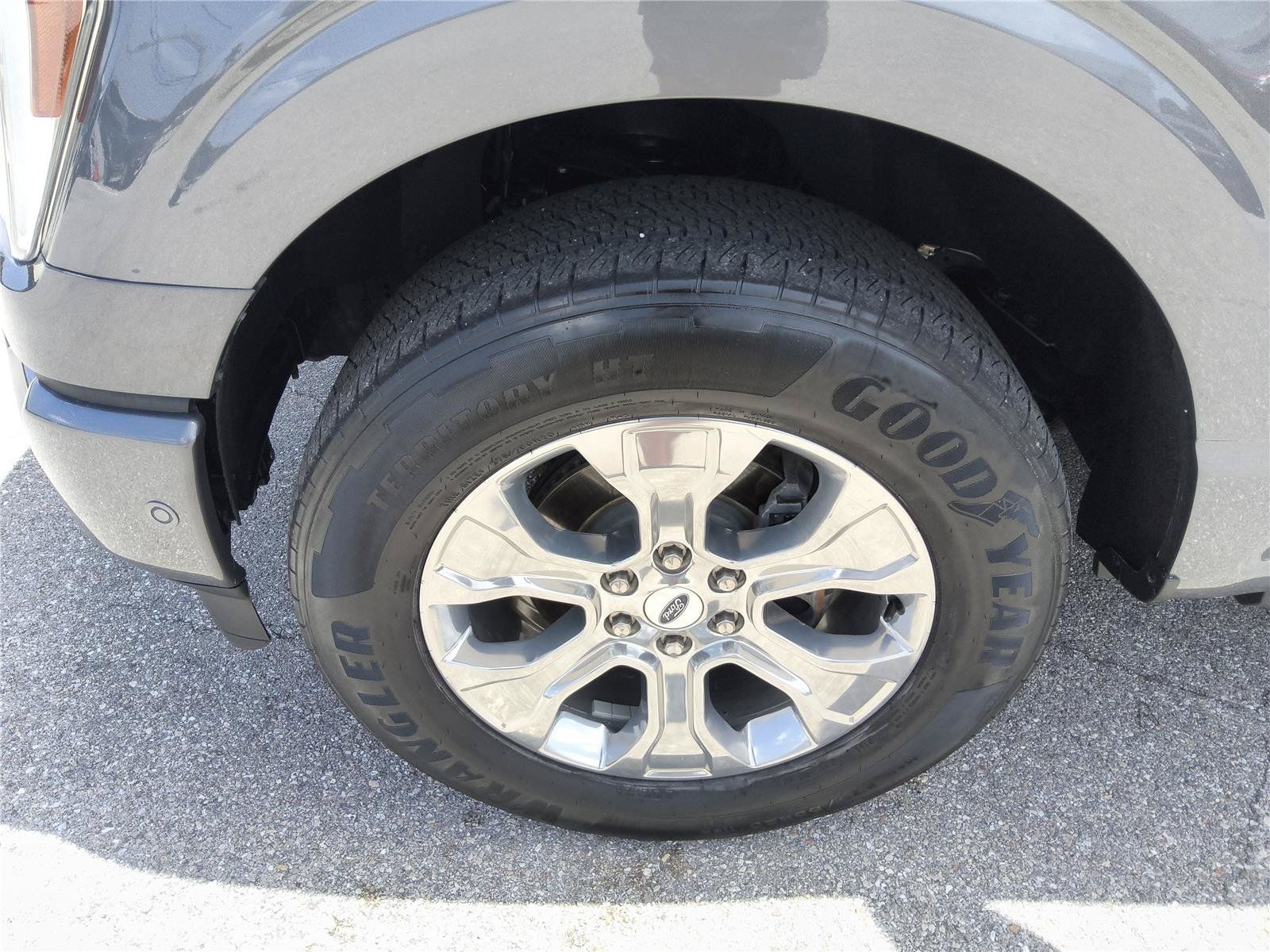 Used 2021 Ford F150 Platinum w/ Equipment Group 701A High AWD/4WD image 11