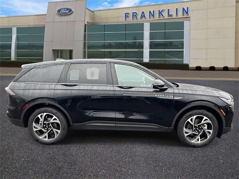 New 2026 Lincoln Nautilus Premier w/ Jet Appearance Package image 8