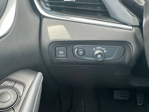 Used 2019 Buick Enclave Essence w/ LPO, Luxury Package AWD/4WD image 38