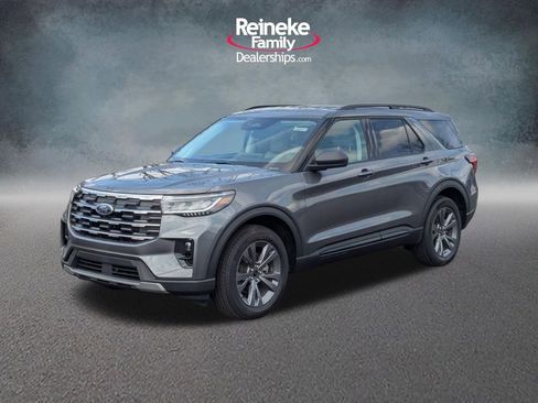 New 2026 Ford Explorer Active w/ Active Comfort Package image 1