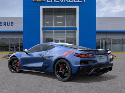 New 2027 Chevrolet Corvette Grand Sport RWD image 3