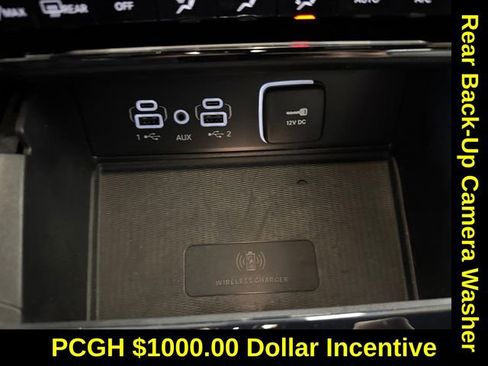 Used 2024 Jeep Grand Cherokee Limited w/ Luxury Tech Group II image 16