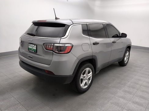 Used 2024 Jeep Compass Sport AWD/4WD image 9