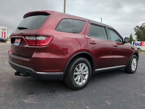 Used 2019 Dodge Durango SXT w/ 3rd Row Seating Group image 4