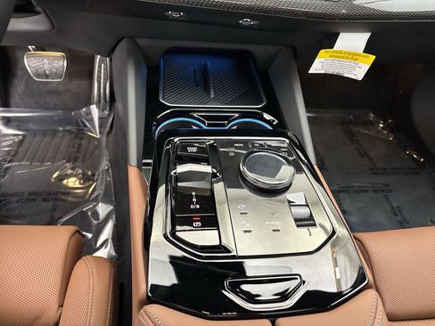 New 2026 BMW i5 M60 AWD/4WD image 23