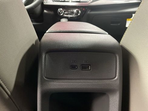 New 2026 Chevrolet Trax ACTIV w/ Sunroof Package image 29