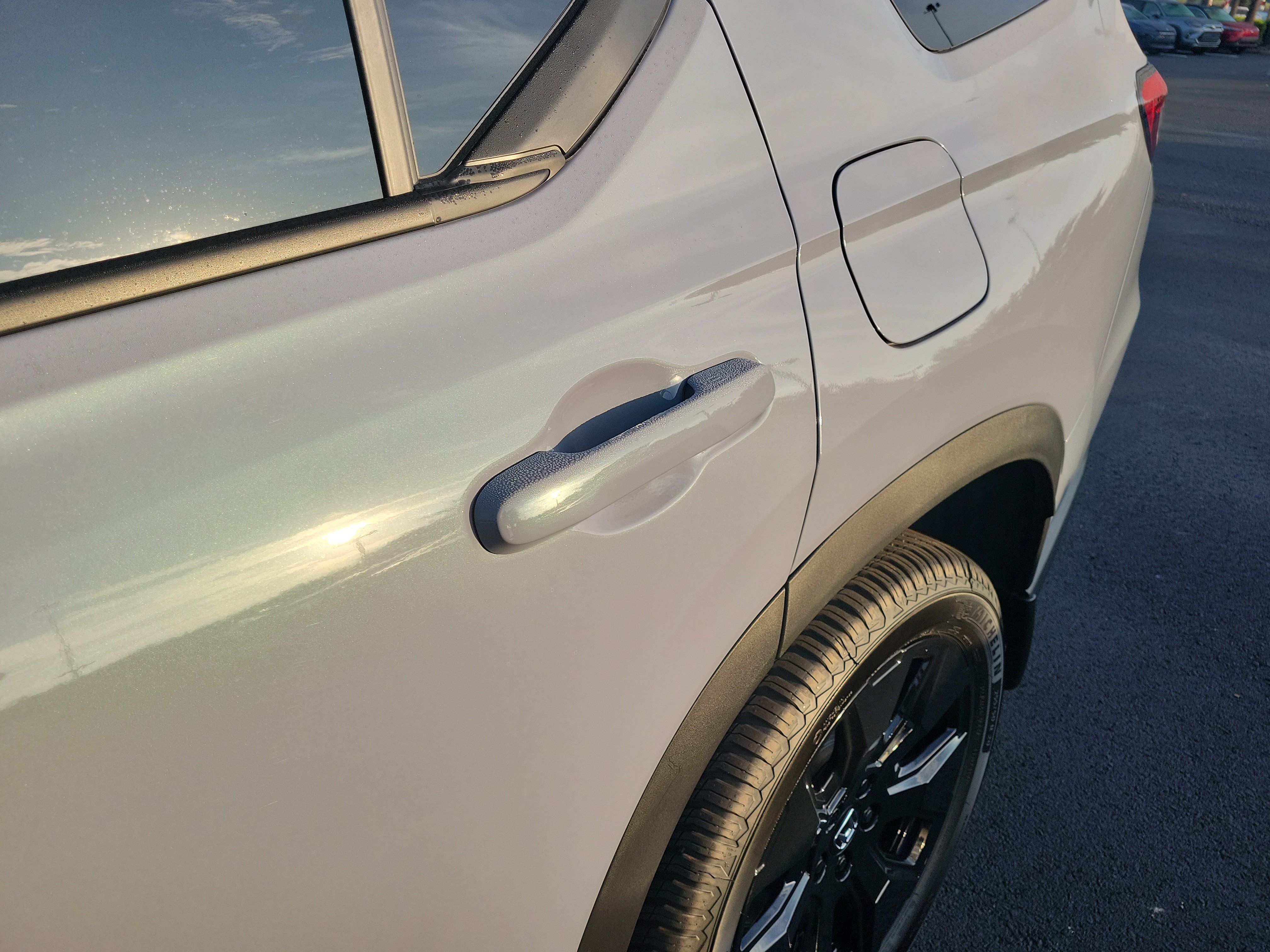 Used 2026 Honda Pilot Black Edition image 16