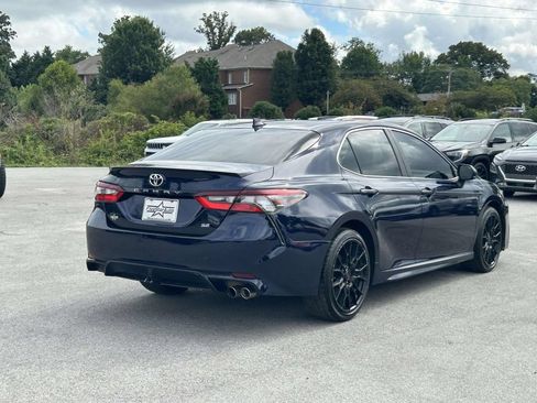 Used 2021 Toyota Camry SE FWD image 7