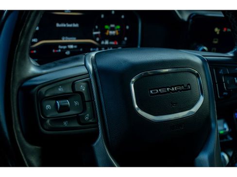 Used 2024 GMC Sierra 2500 Denali w/ Denali Reserve Package image 30