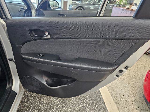 Used 2012 Hyundai Elantra w/ Preferred Pkg FWD image 33