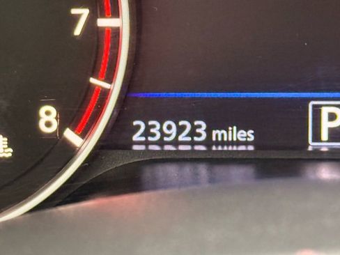 Certified 2021 Nissan Altima 2.5 Platinum image 36