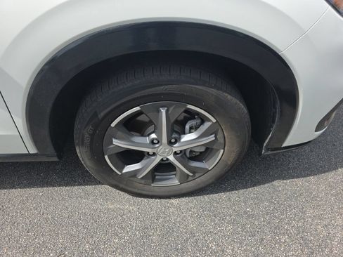 Used 2024 Honda HR-V EX-L image 9