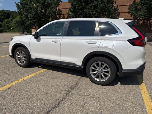 Used 2024 Honda CR-V EX-L image 26