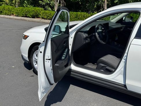 New 2026 Honda Accord LX image 7