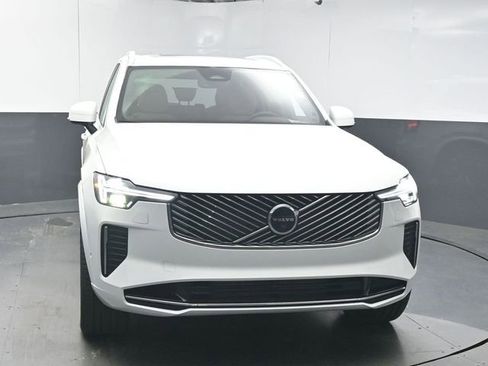 New 2026 Volvo XC90 T8 Plus w/ Protection Package Premier image 3