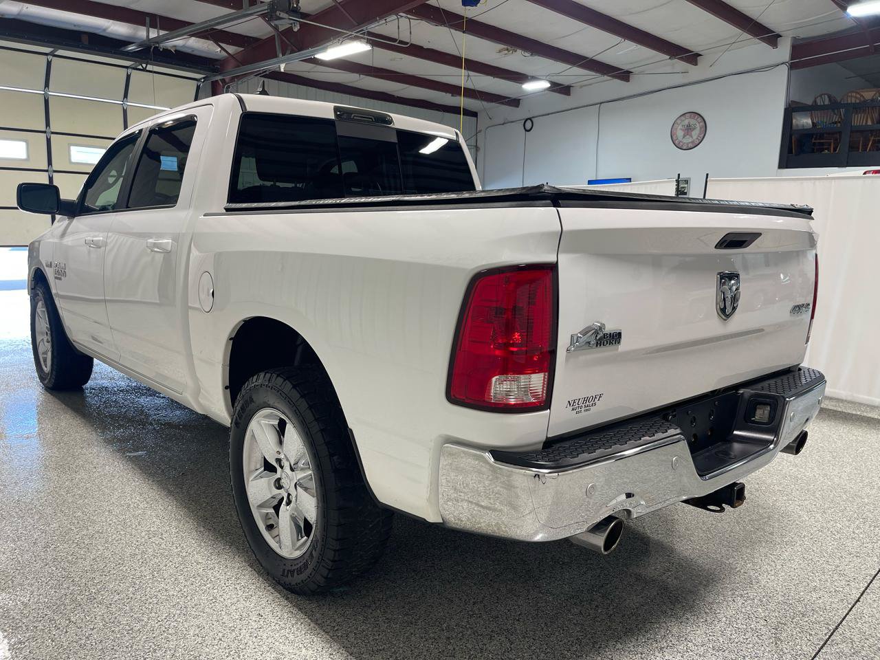 Used 2019 RAM 1500 Big Horn AWD/4WD image 4
