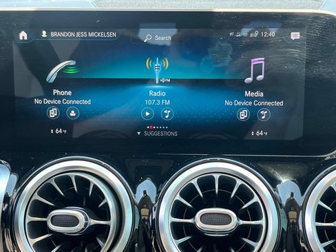 Used 2020 Mercedes-Benz GLB 250 4MATIC image 19
