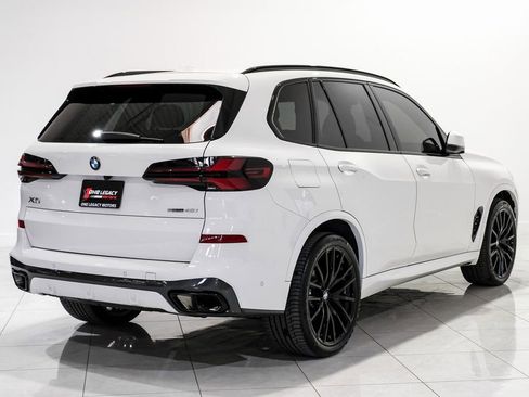 Used 2024 BMW X5 sDrive40i w/ M Sport Package image 4